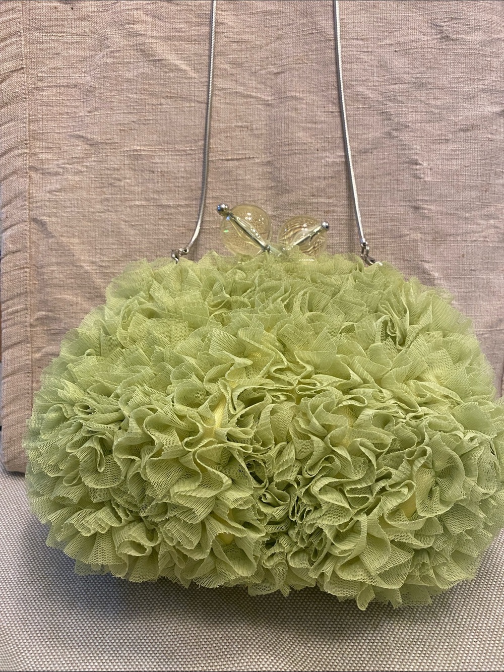 FalliFollie qLight Green Floral Ruffle Evening Clutch with Chain Strap